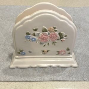 Pfaltzgraff napkin holder Tea Rose